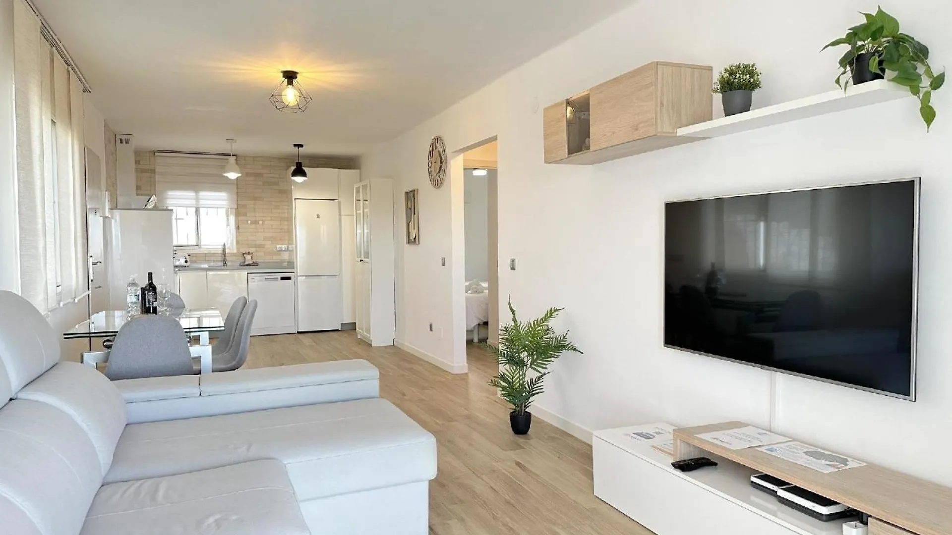 Apartment Ferienwohnung Fuer 4 Personen Ca 70 Qm In Nerja, Andalusien Costa Del Sol