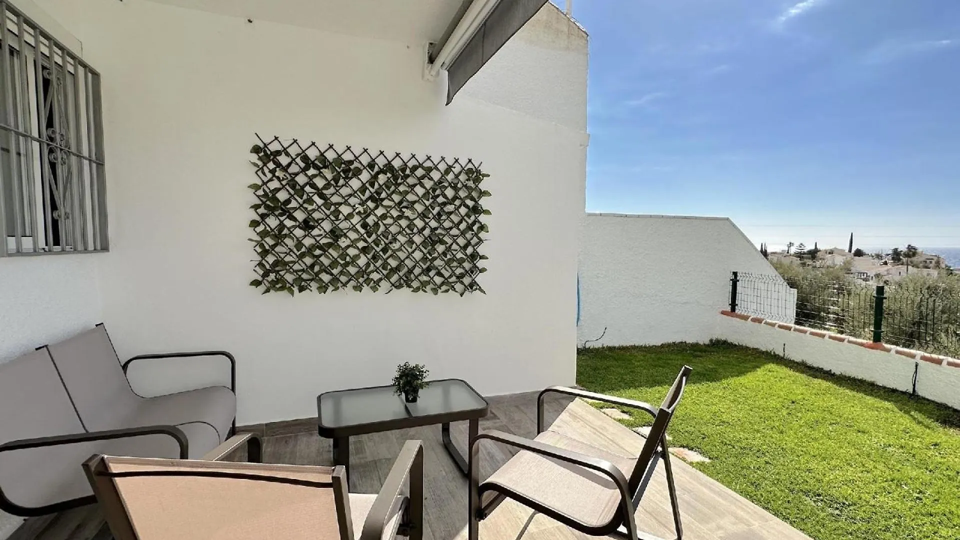 Ferienwohnung Fuer 4 Personen Ca 70 Qm In Nerja, Andalusien Costa Del Sol 0*, Nerja